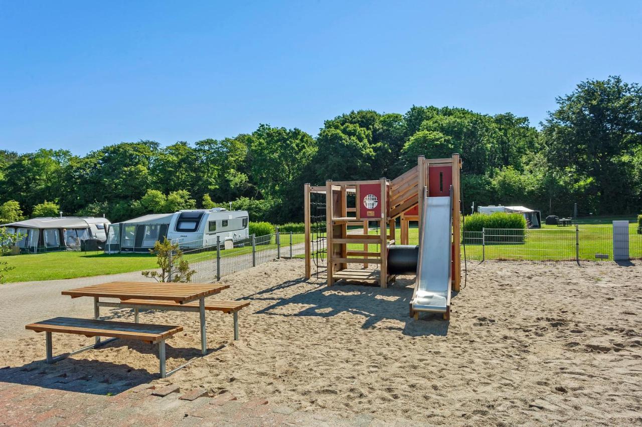 First Camp Skovlund Camping & Cottages Båring Exterior foto